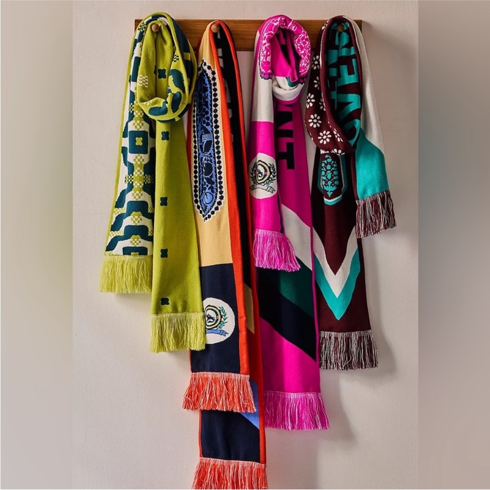 Free People FP Movement Big League Reversible Scarf - Picture 4 of 7